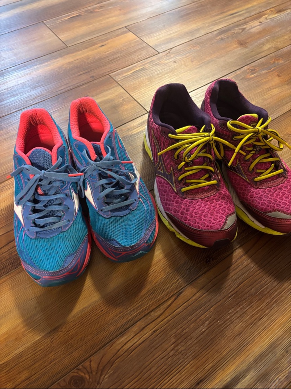 2 Pair of Mizuno Women's Running Shoes bundle